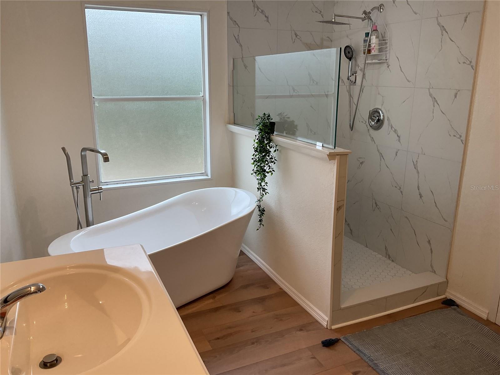 Image 33 of 43 For 90 132nd Terrace