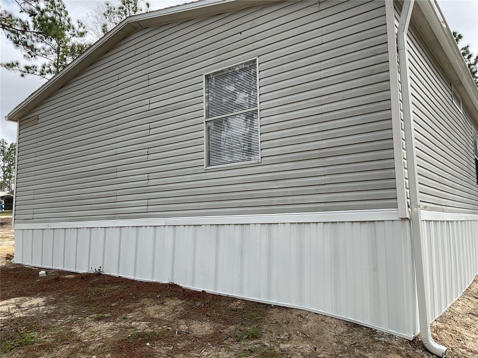 Image 7 of 43 For 90 132nd Terrace