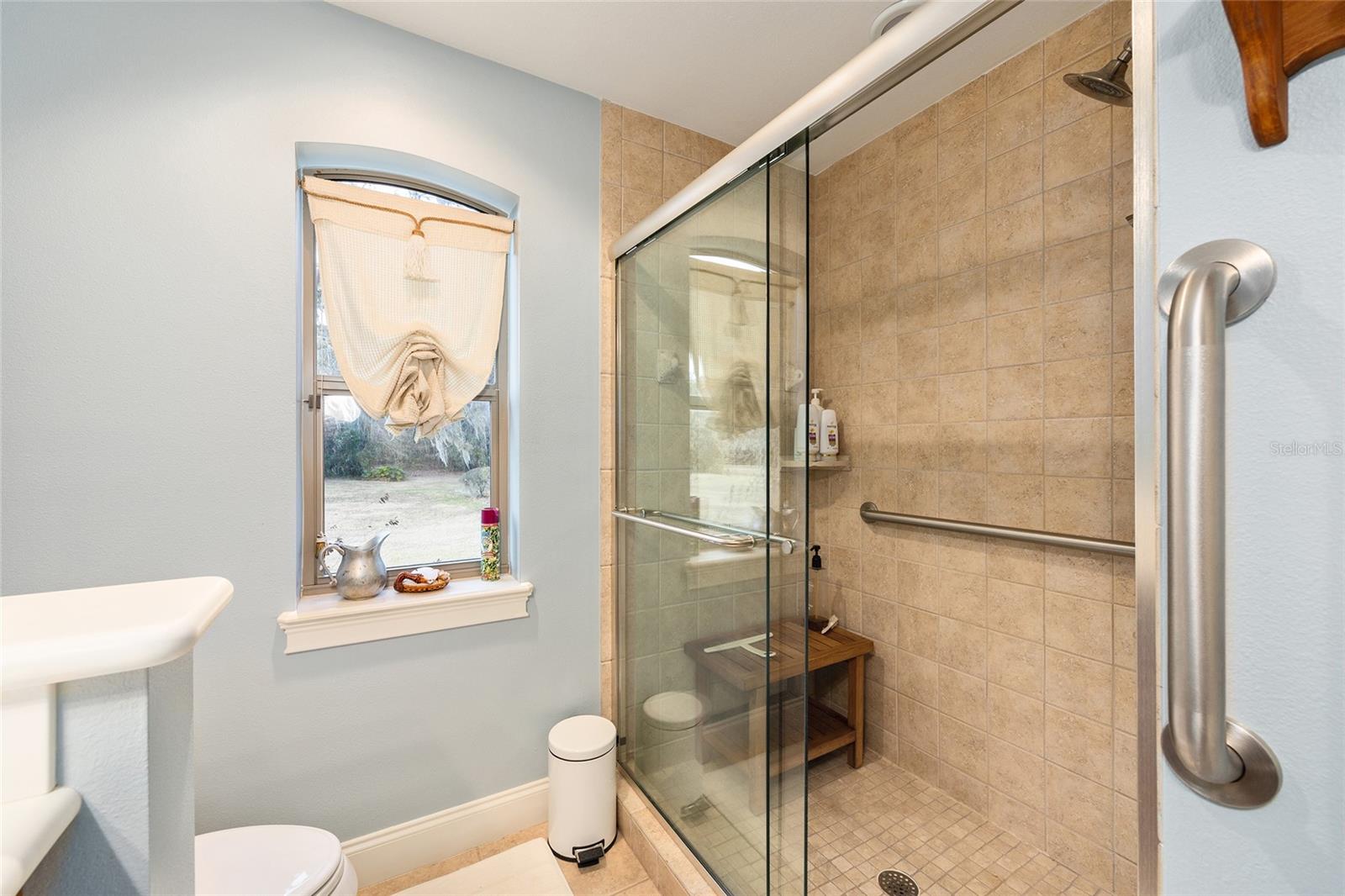 Image 39 of 66 For 2150 73rd Loop