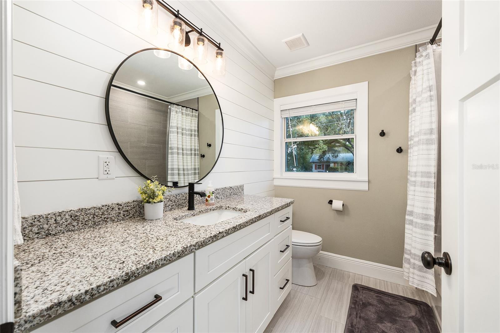 Image 23 of 37 For 524 31st Avenue