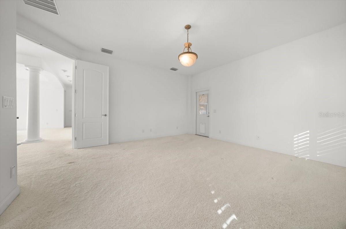 Image 12 of 60 For 4929 2nd Court