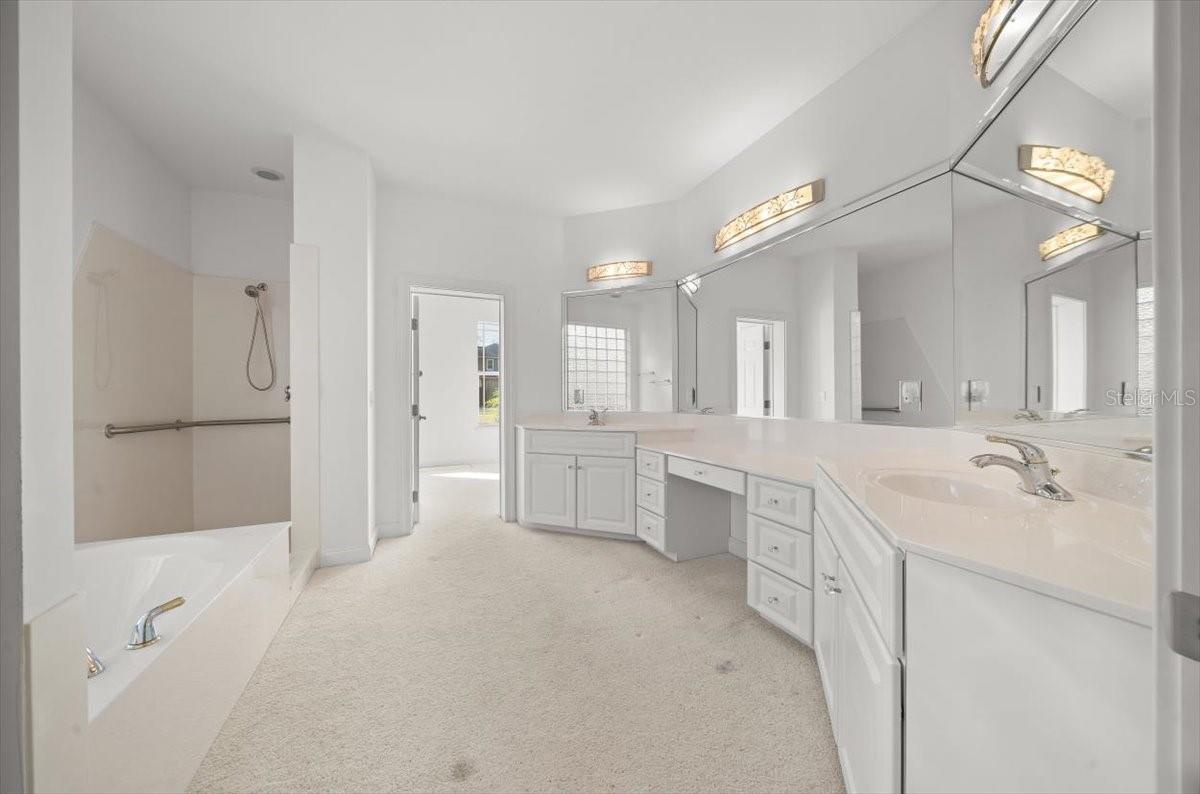 Image 13 of 60 For 4929 2nd Court