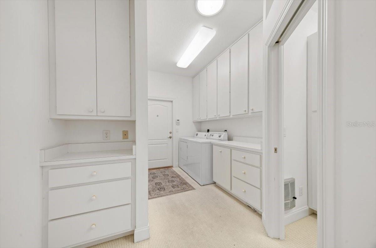 Image 20 of 60 For 4929 2nd Court