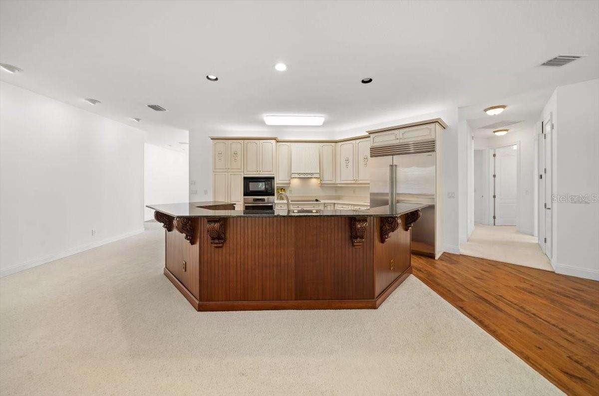 Image 41 of 60 For 4929 2nd Court