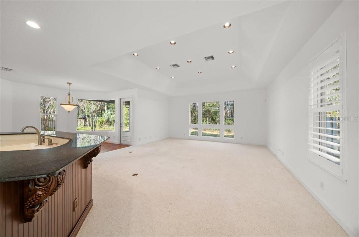 Image 44 of 60 For 4929 2nd Court