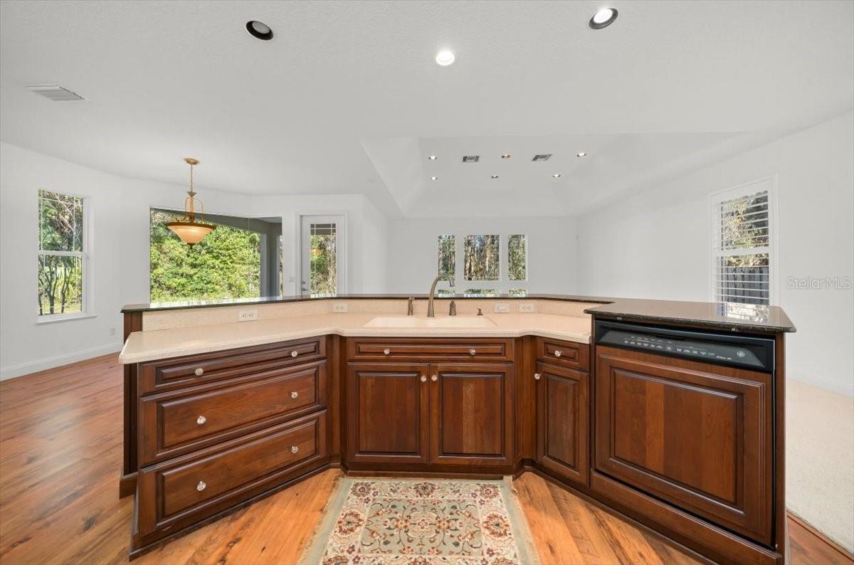 Image 51 of 60 For 4929 2nd Court