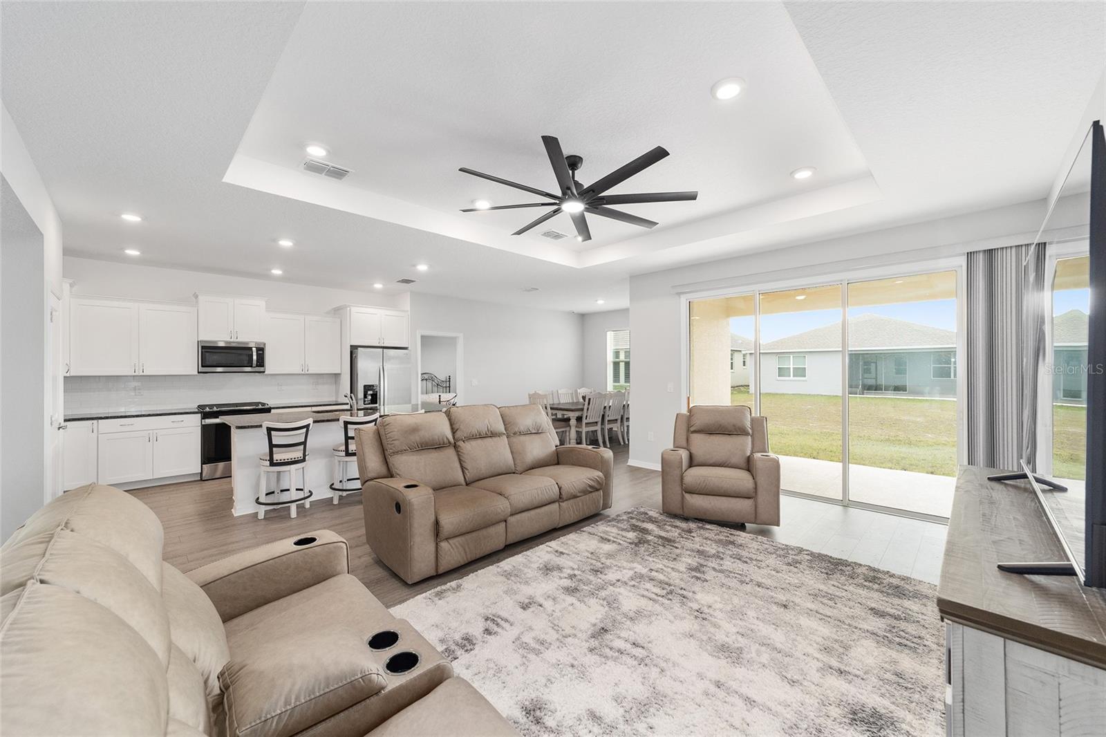 Image 11 of 45 For 7196 61st Place