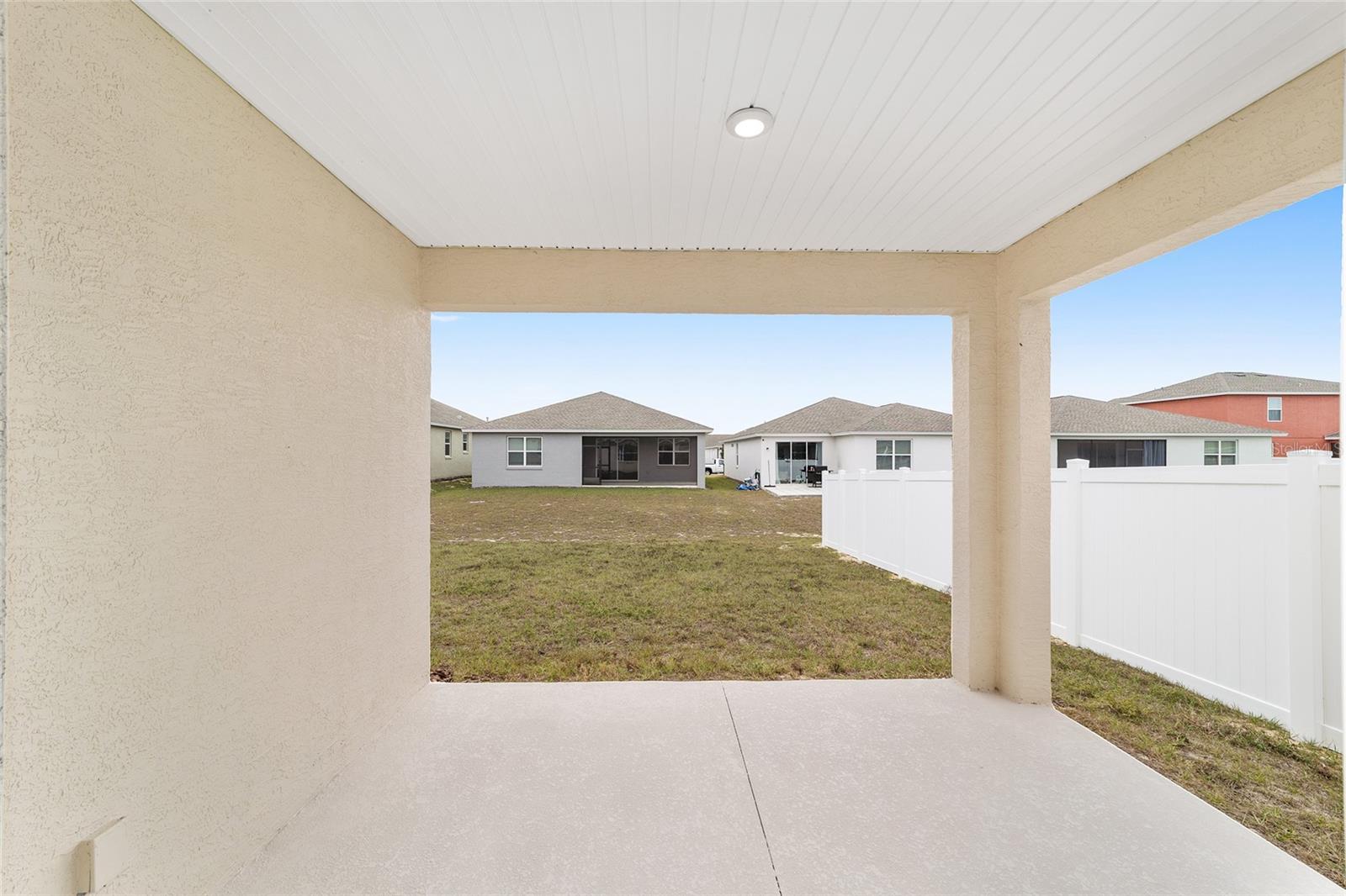 Image 34 of 45 For 7196 61st Place