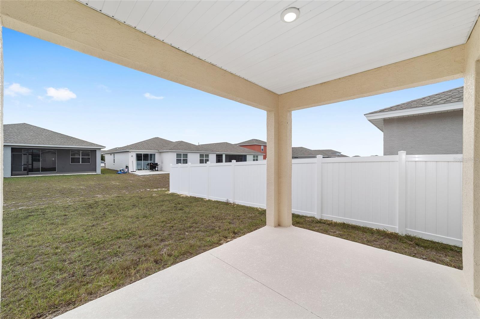 Image 35 of 45 For 7196 61st Place