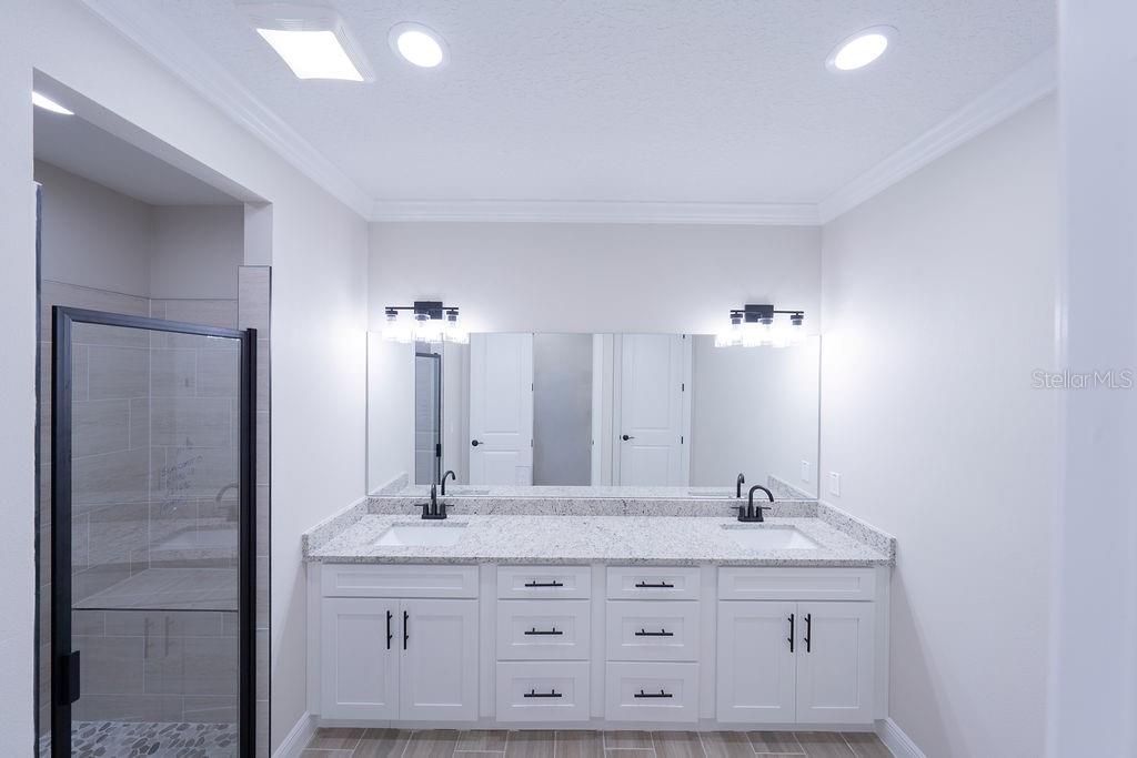 Image 29 of 42 For 15070 94th Terrace