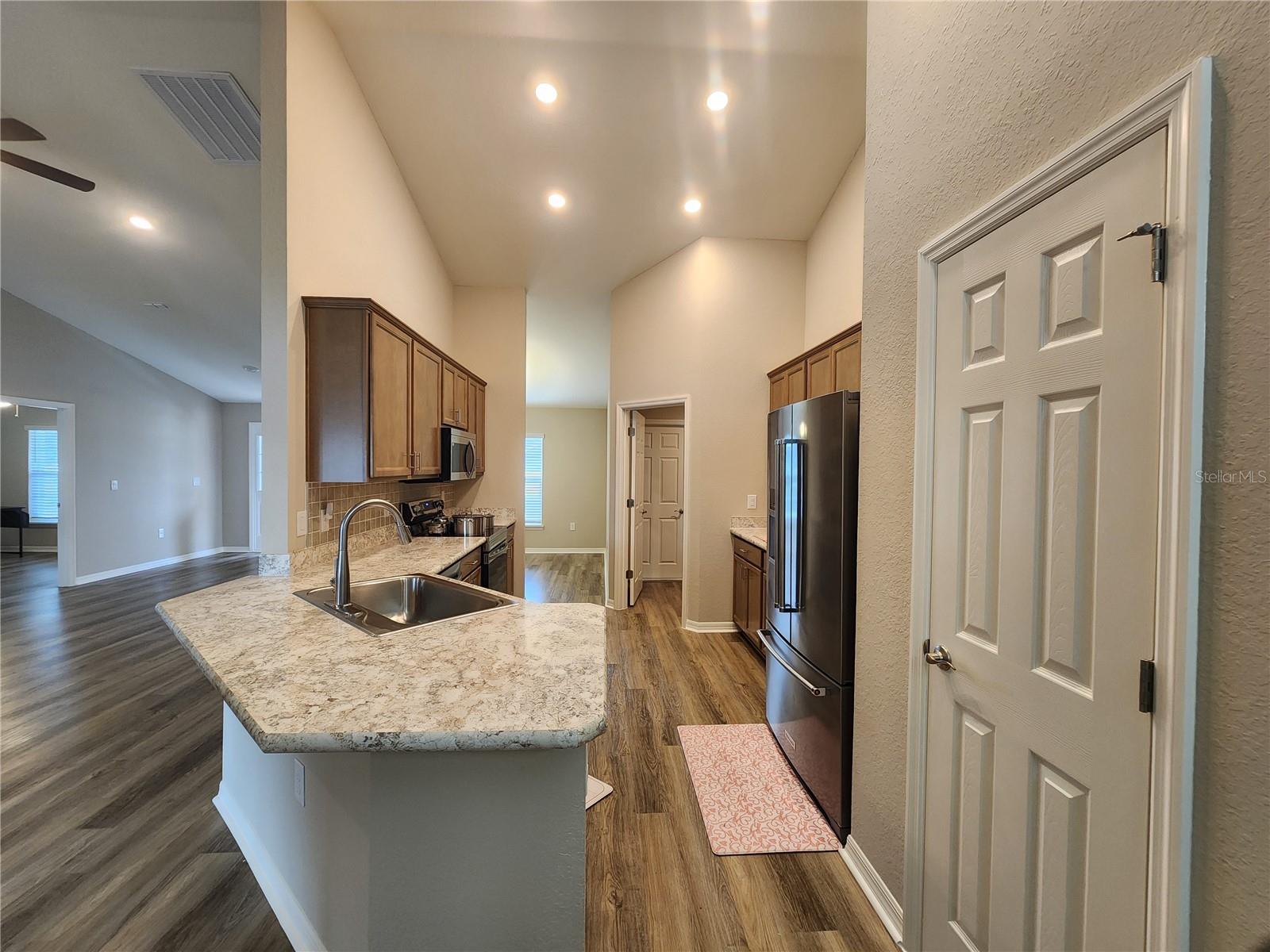 Image 8 of 20 For 7638 107th Lane