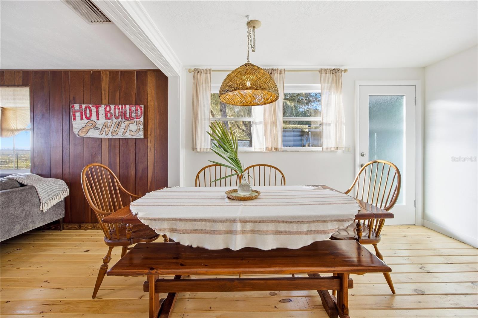 Image 6 of 30 For 23422 154th Place Road