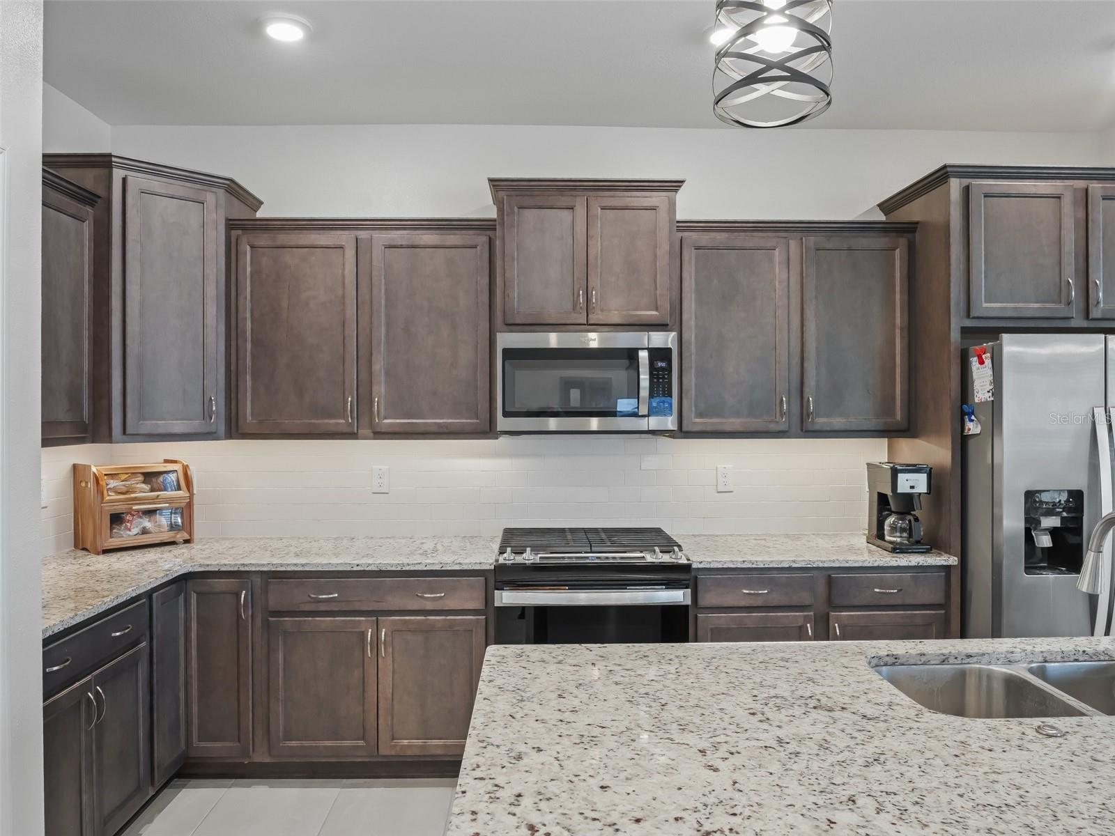 Image 10 of 50 For 7206 60th Lane