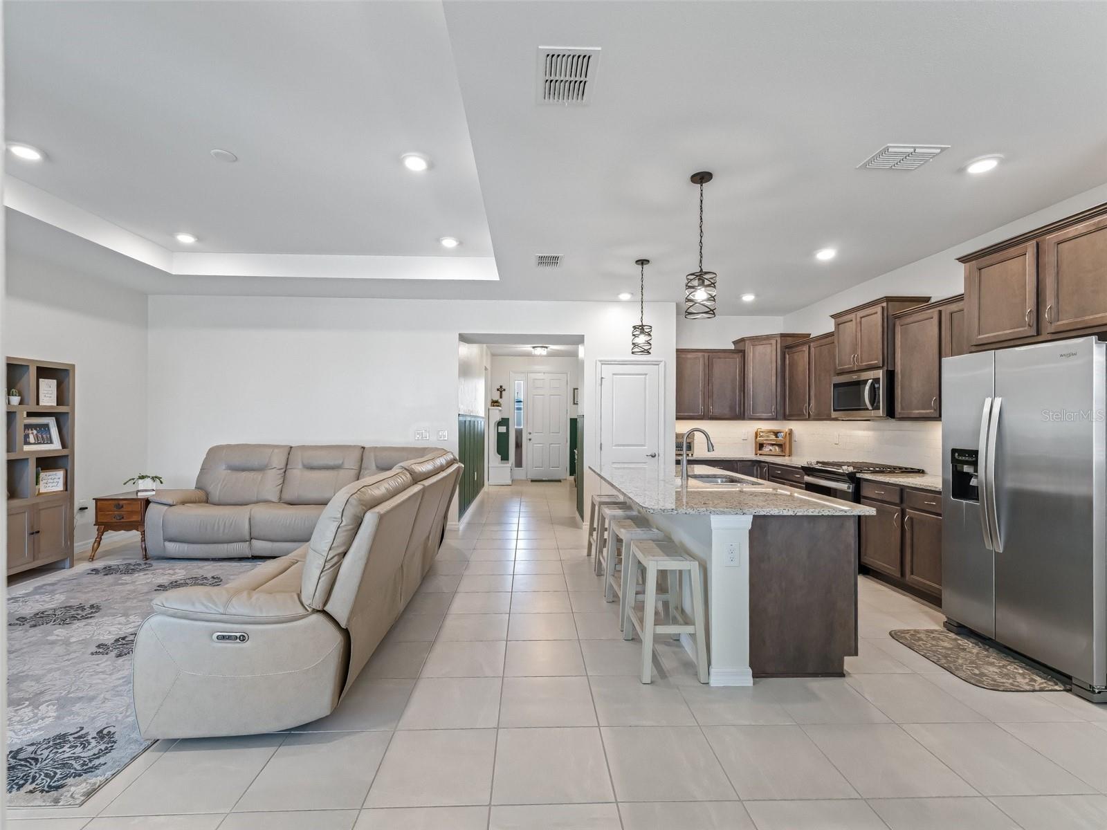 Image 15 of 50 For 7206 60th Lane