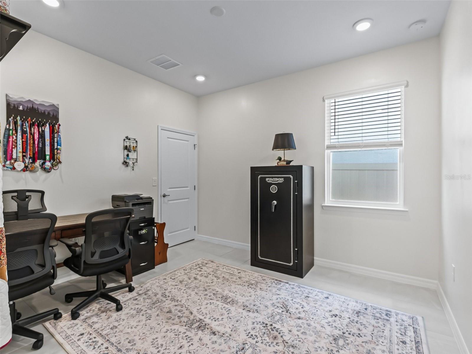 Image 32 of 50 For 7206 60th Lane