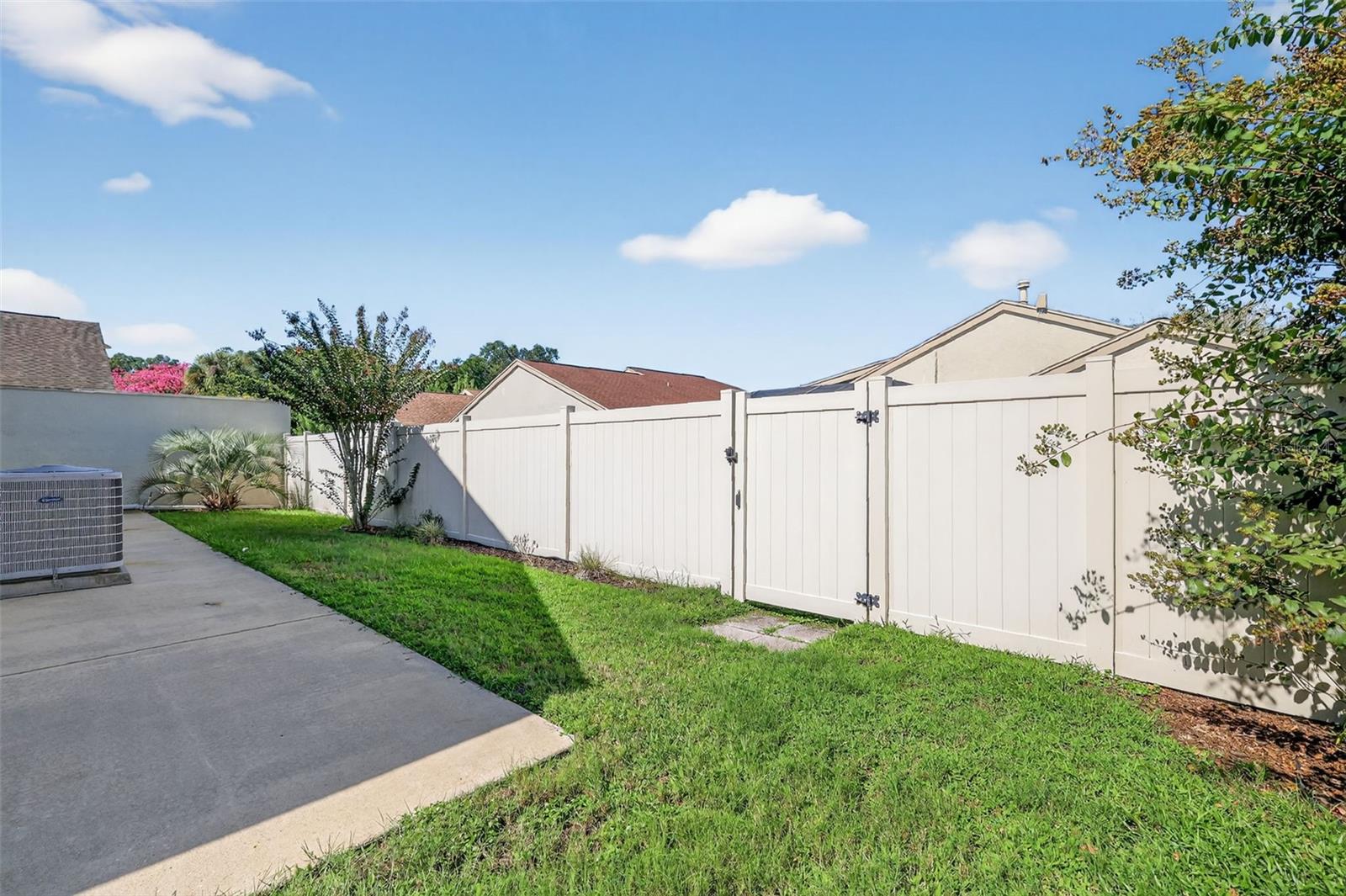 Image 5 of 34 For 4481 4th Street