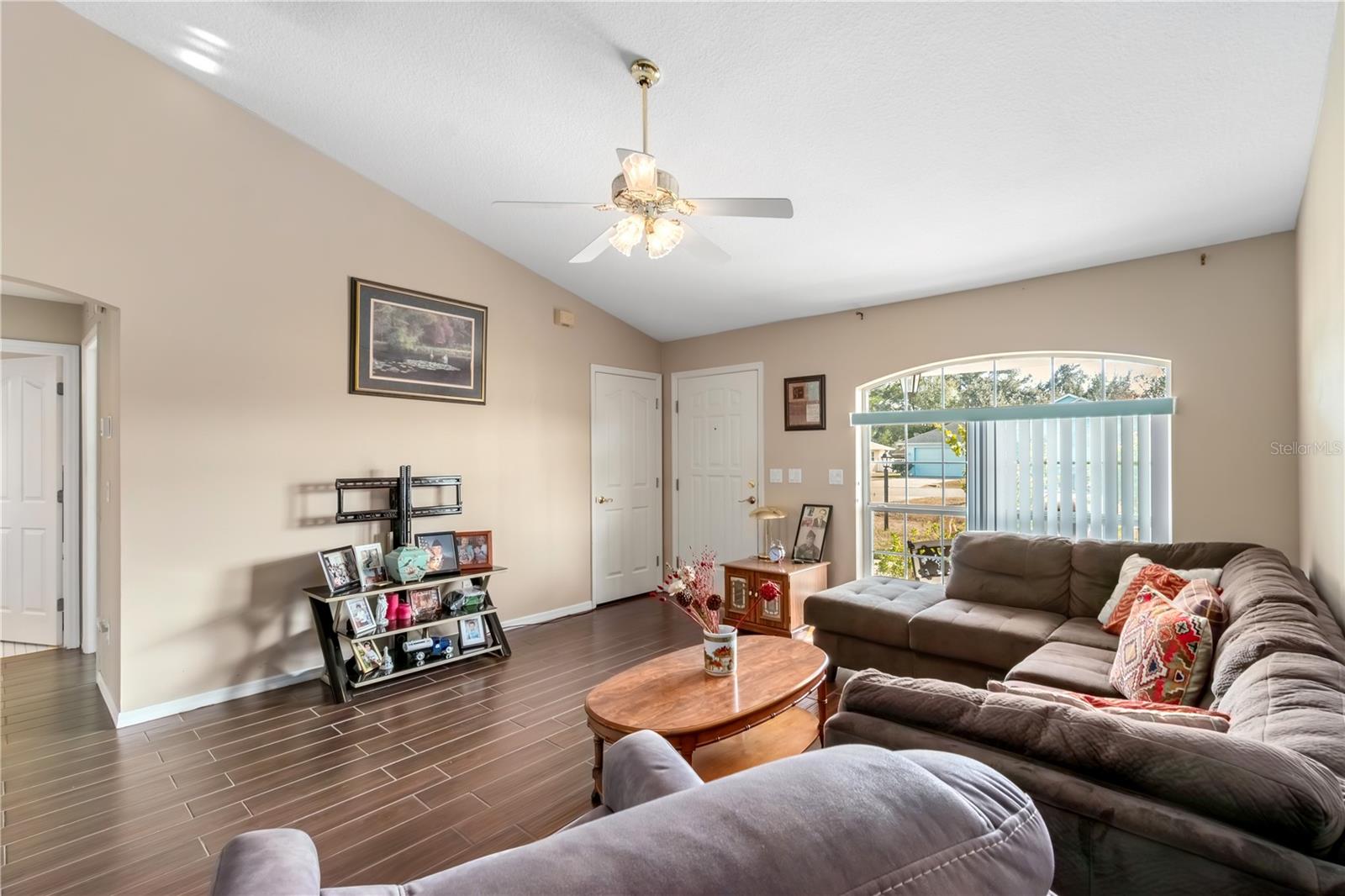 Image 8 of 31 For 6223 80th Street