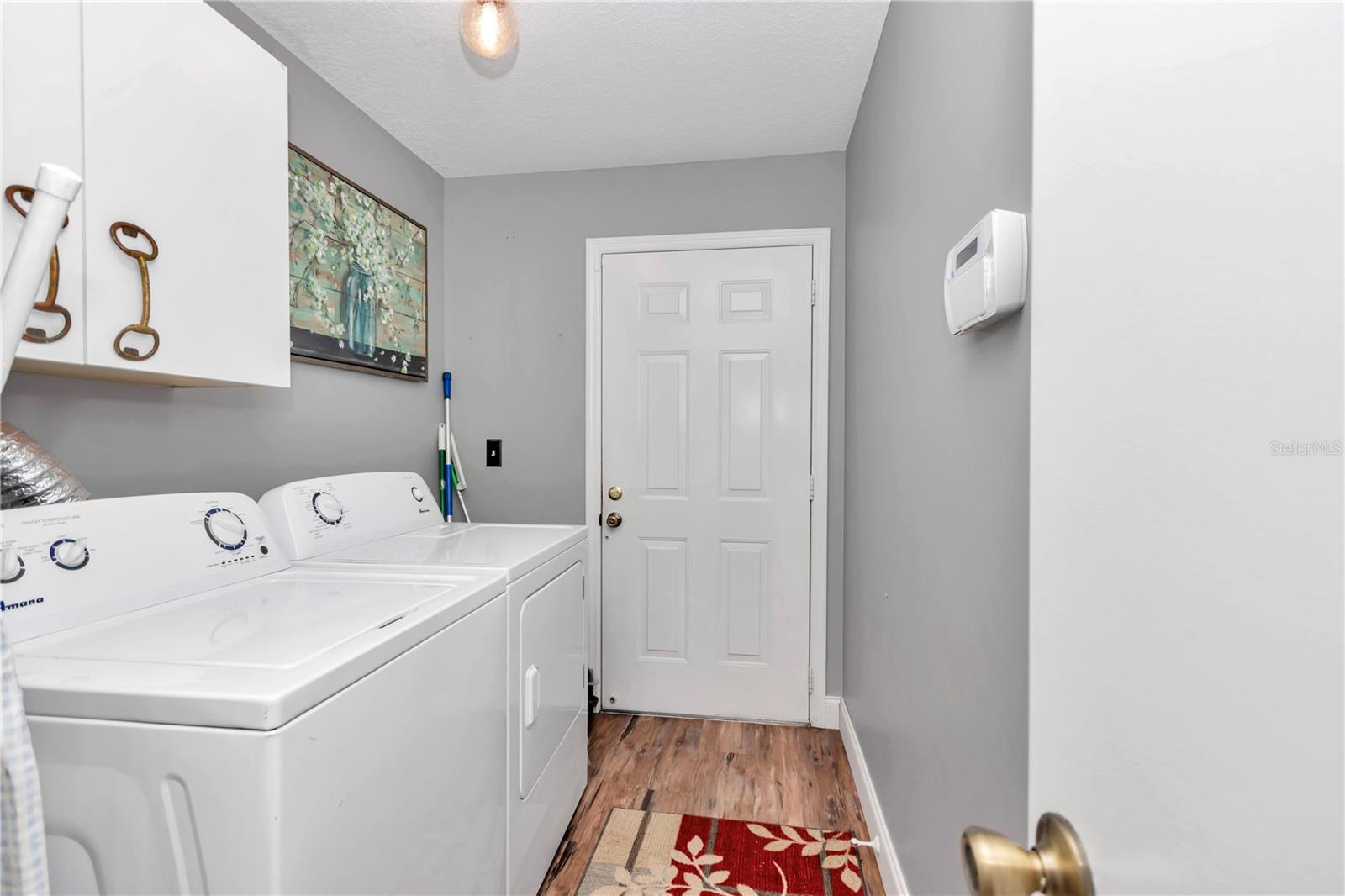 Image 23 of 27 For 6418 62nd Avenue