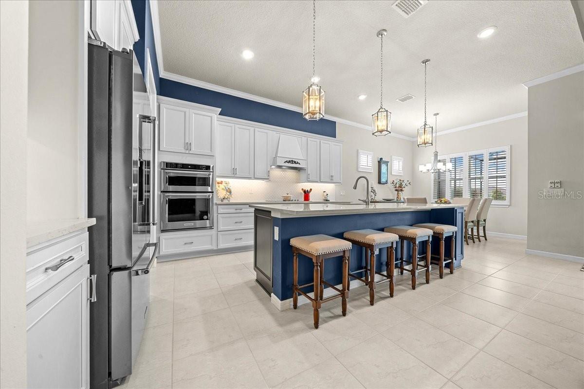 Image 21 of 98 For 5770 93rd Court