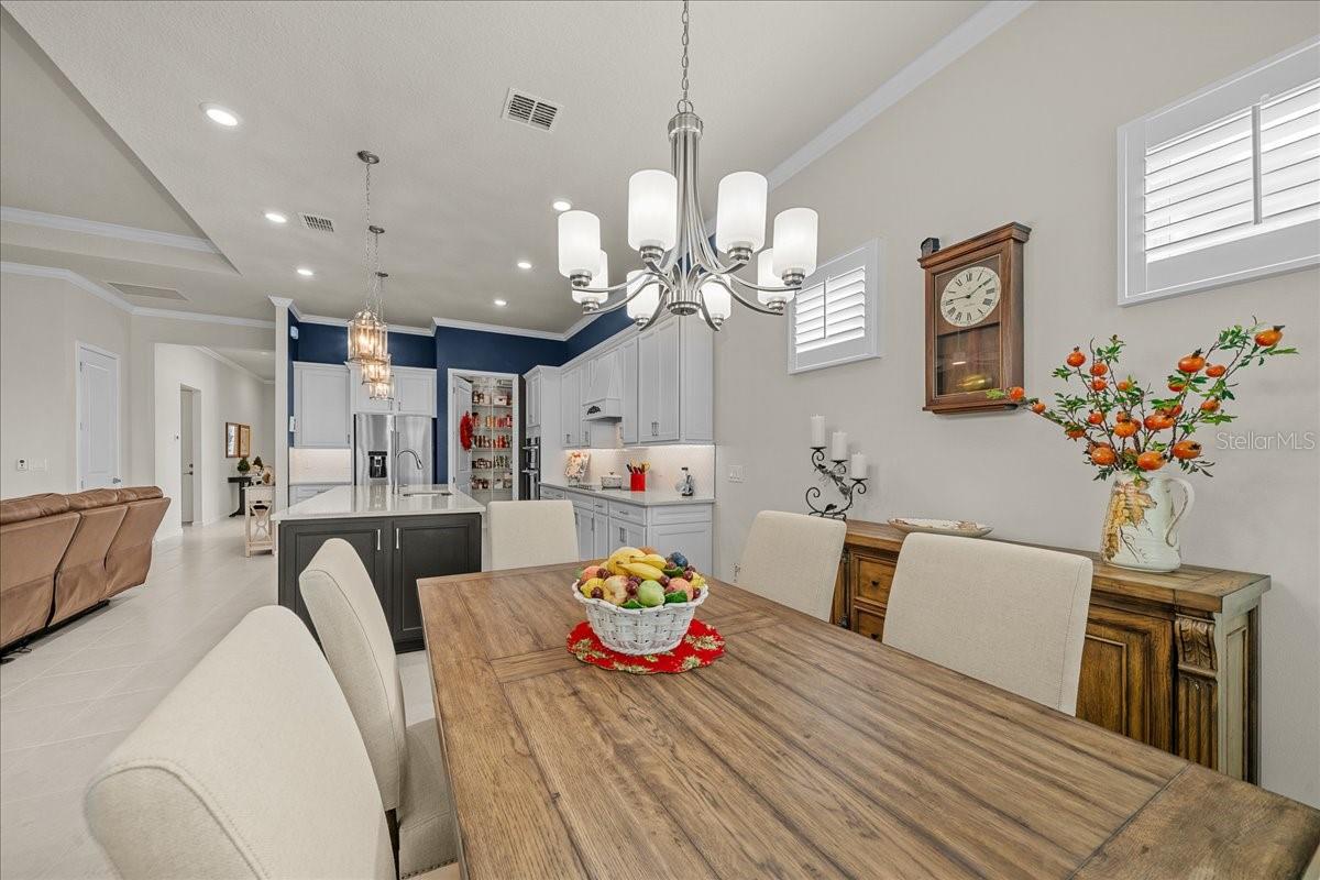 Image 39 of 98 For 5770 93rd Court