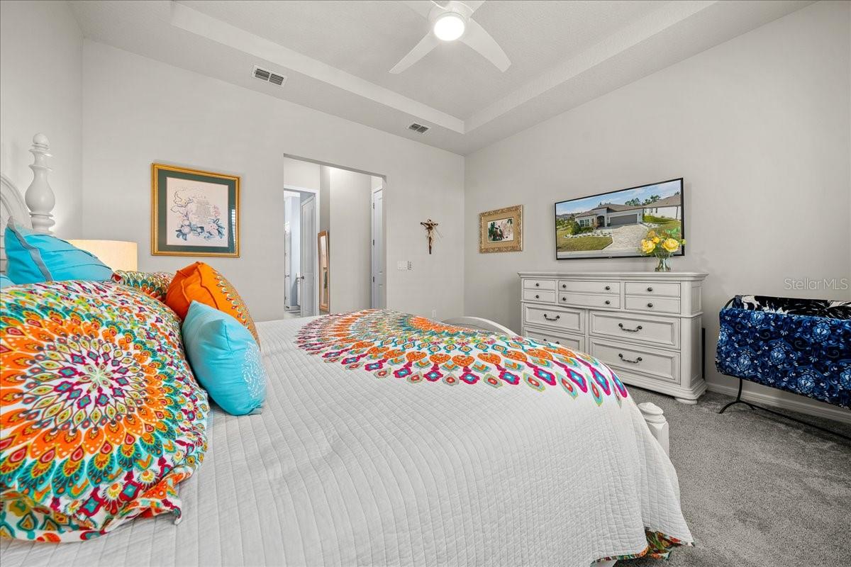 Image 43 of 98 For 5770 93rd Court