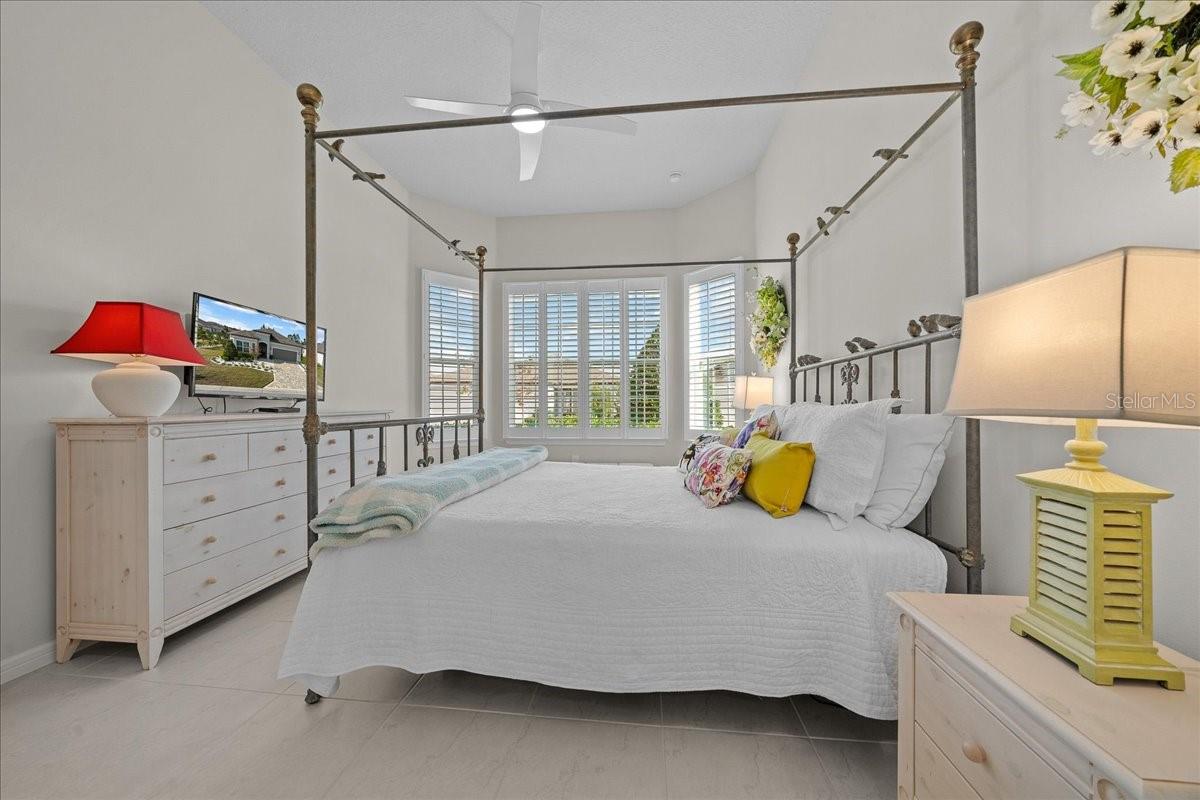 Image 54 of 98 For 5770 93rd Court