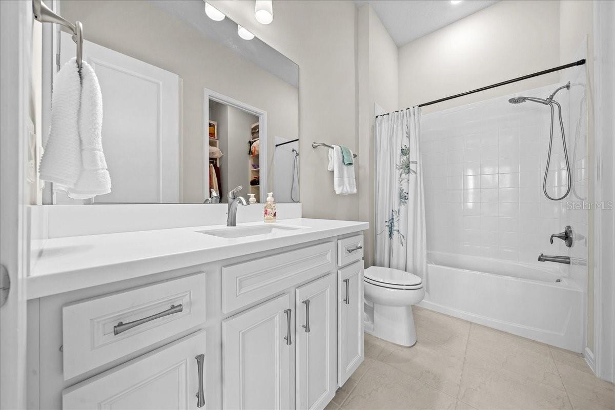 Image 57 of 98 For 5770 93rd Court