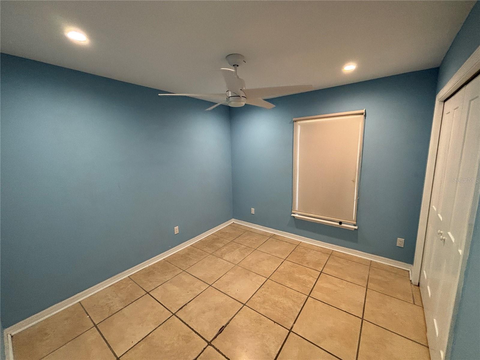 Image 22 of 31 For 13014 5th Place