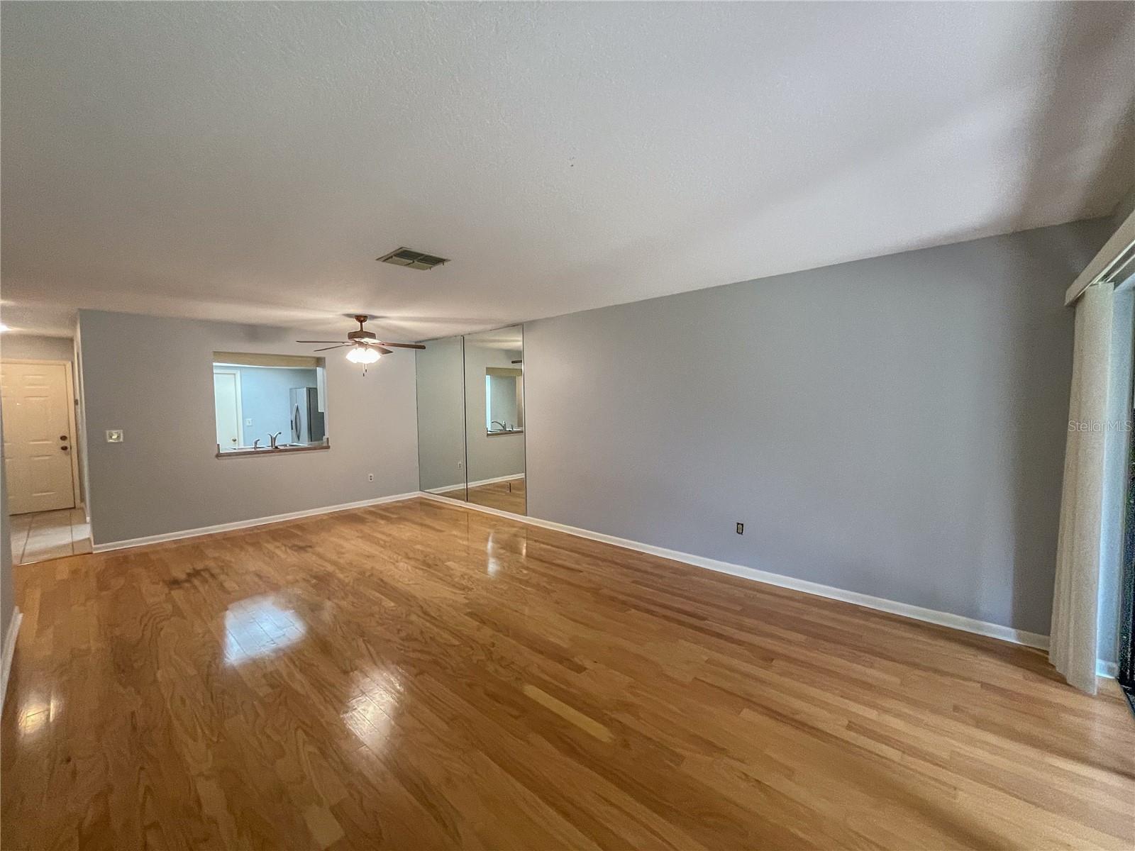 Image 13 of 27 For 63 Douglas Street 11