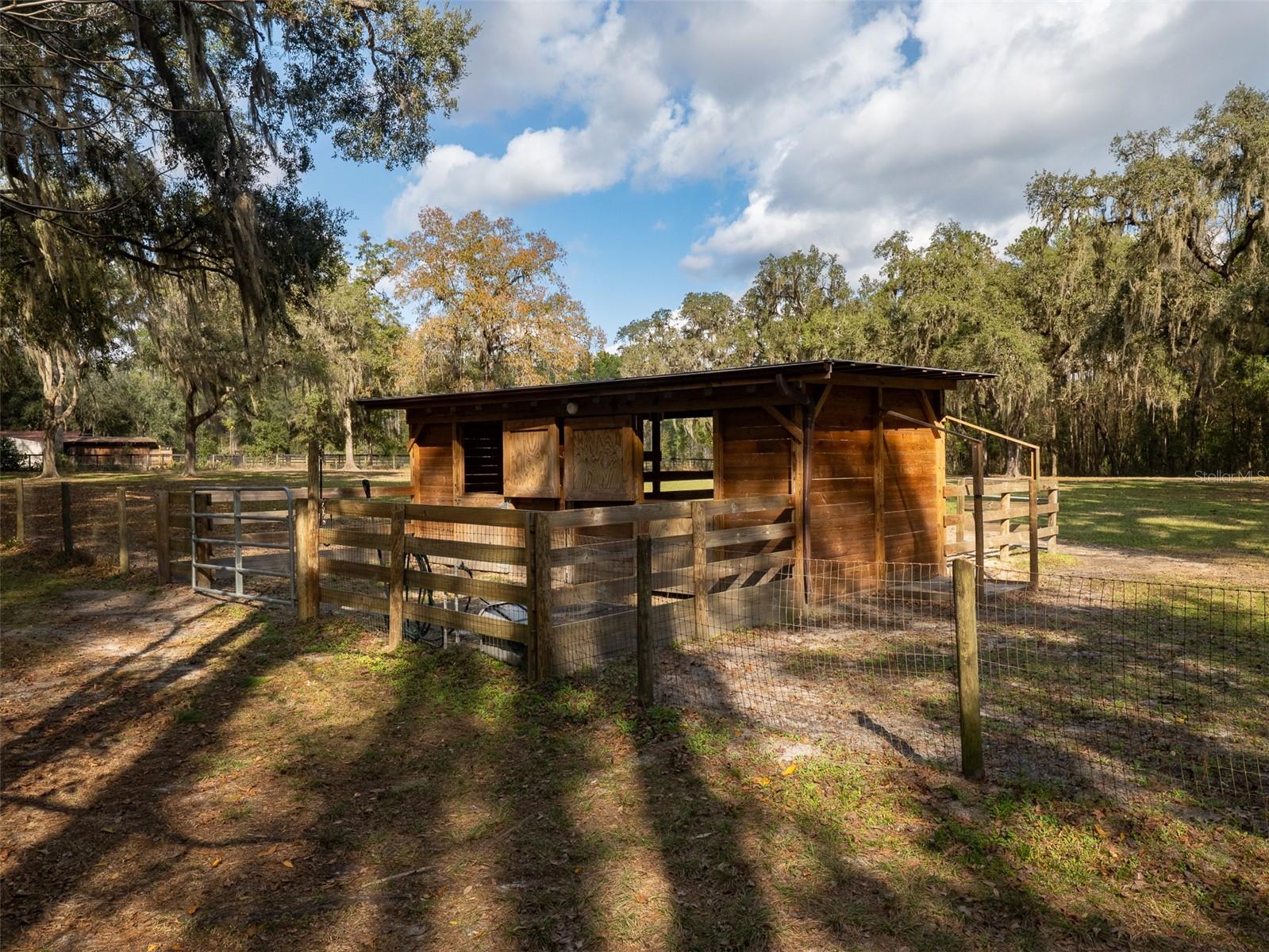 Image 28 of 31 For 7575 90th Avenue