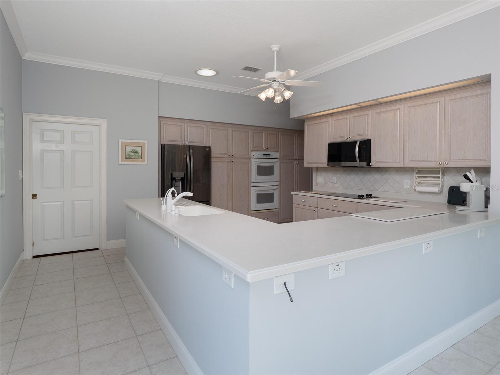 Image 8 of 31 For 7575 90th Avenue