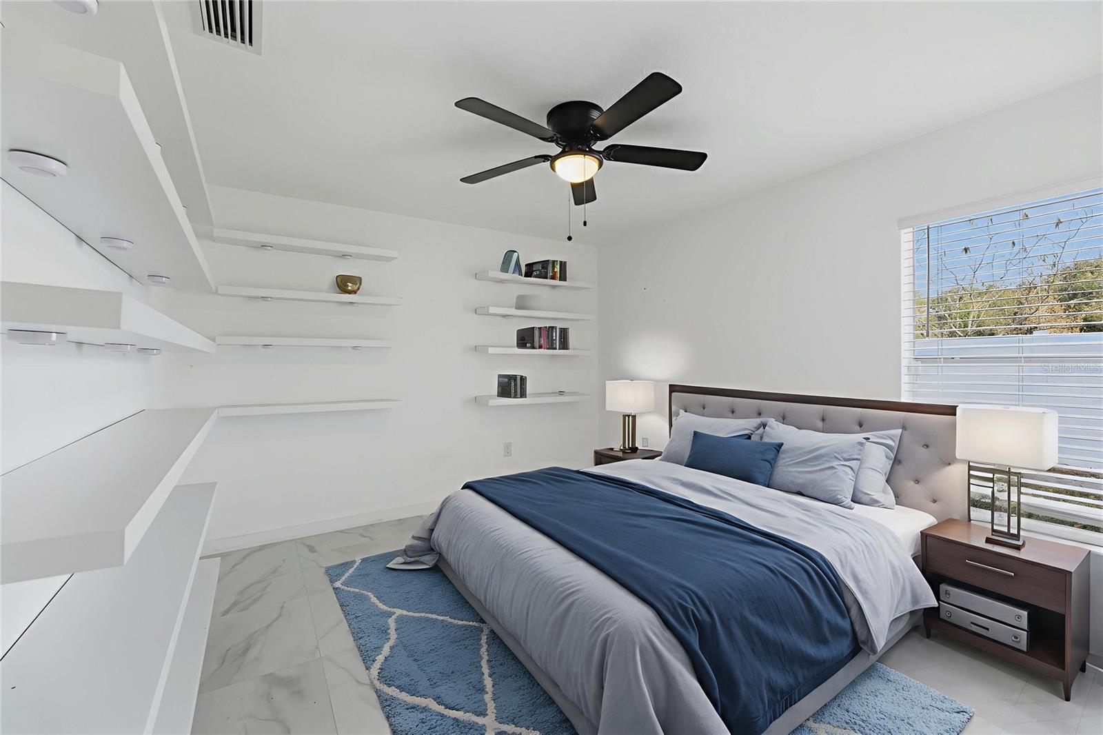 Image 17 of 25 For 16190 16th Court