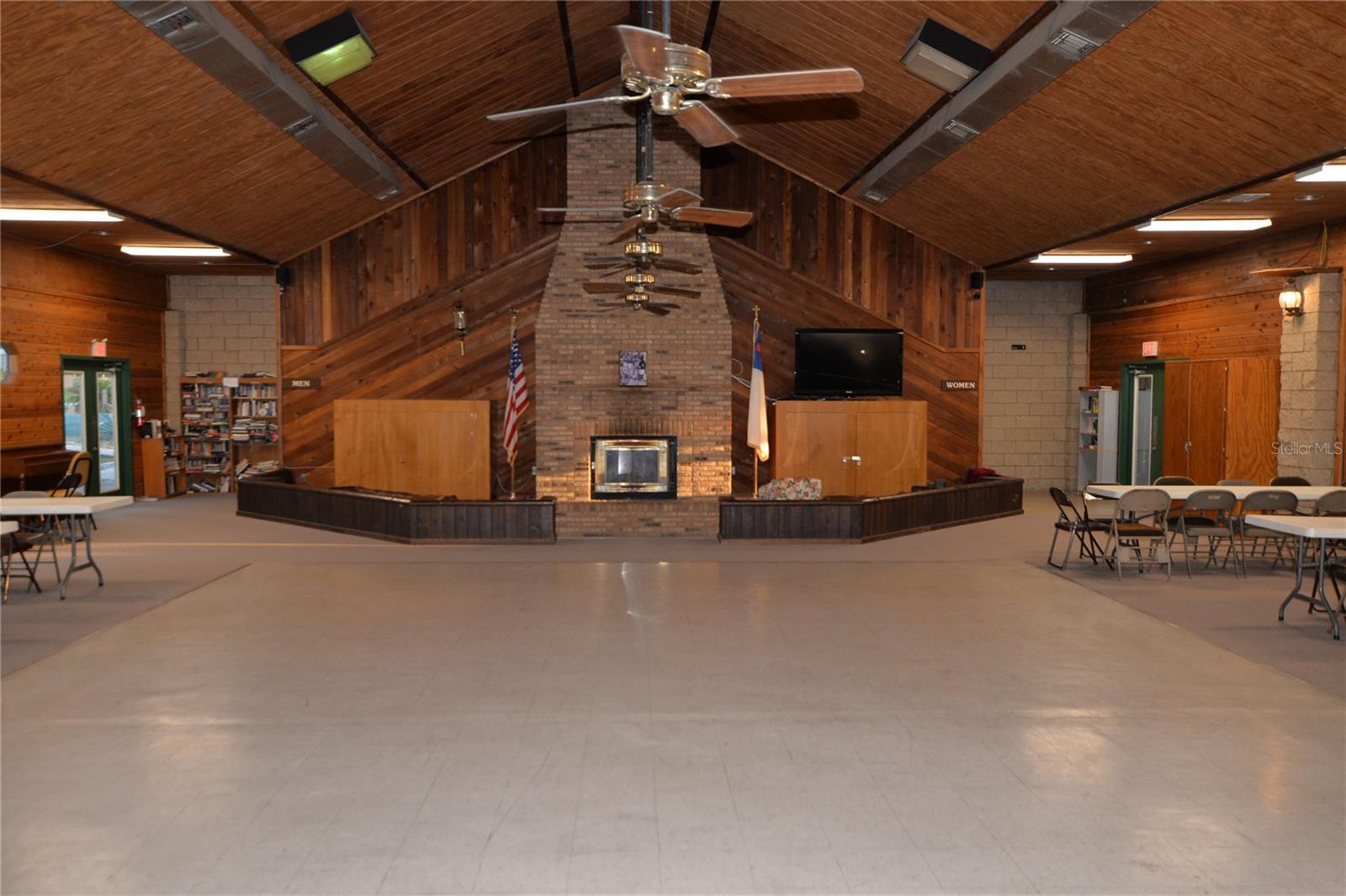 Image 14 of 18 For 25144 140th Loop