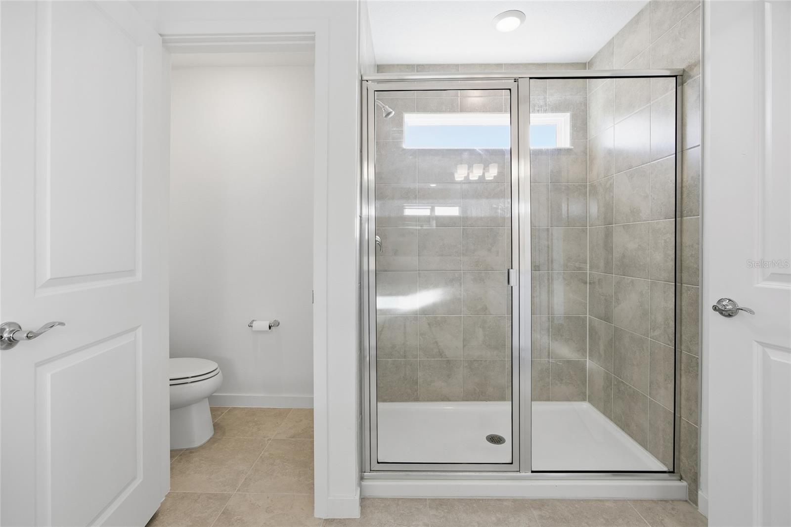 Image 28 of 58 For 4398 84th Street Road