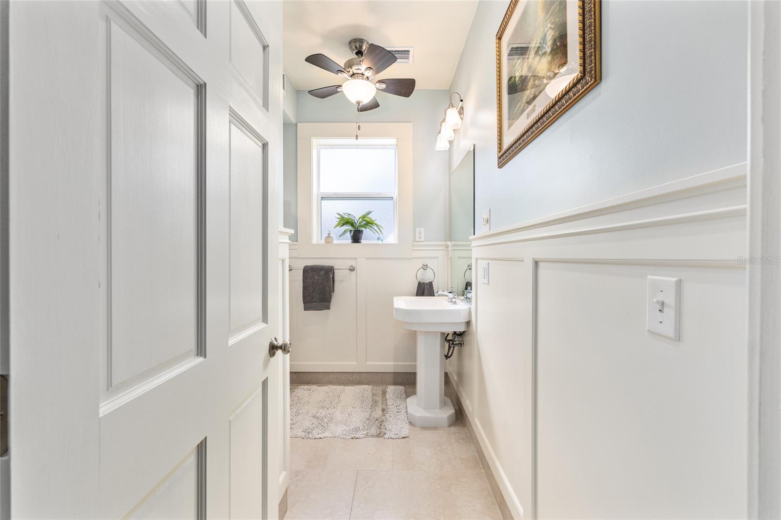 Image 27 of 100 For 1037 9th Avenue