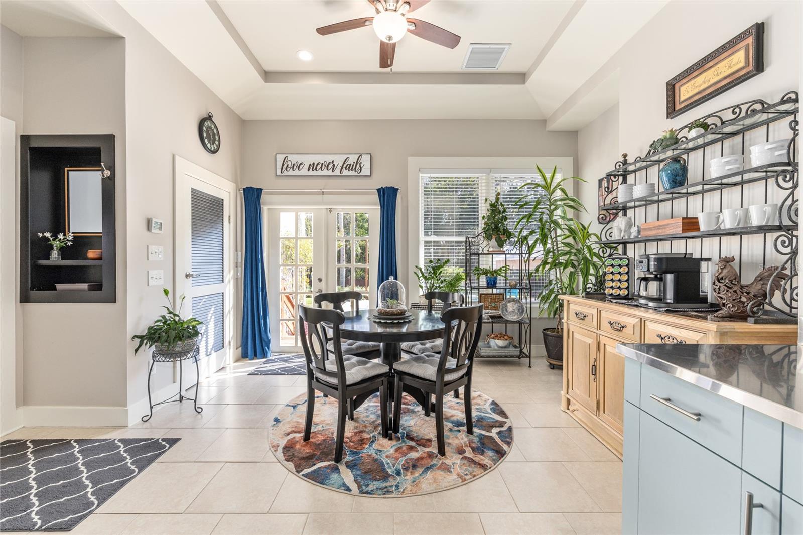 Image 43 of 100 For 1037 9th Avenue