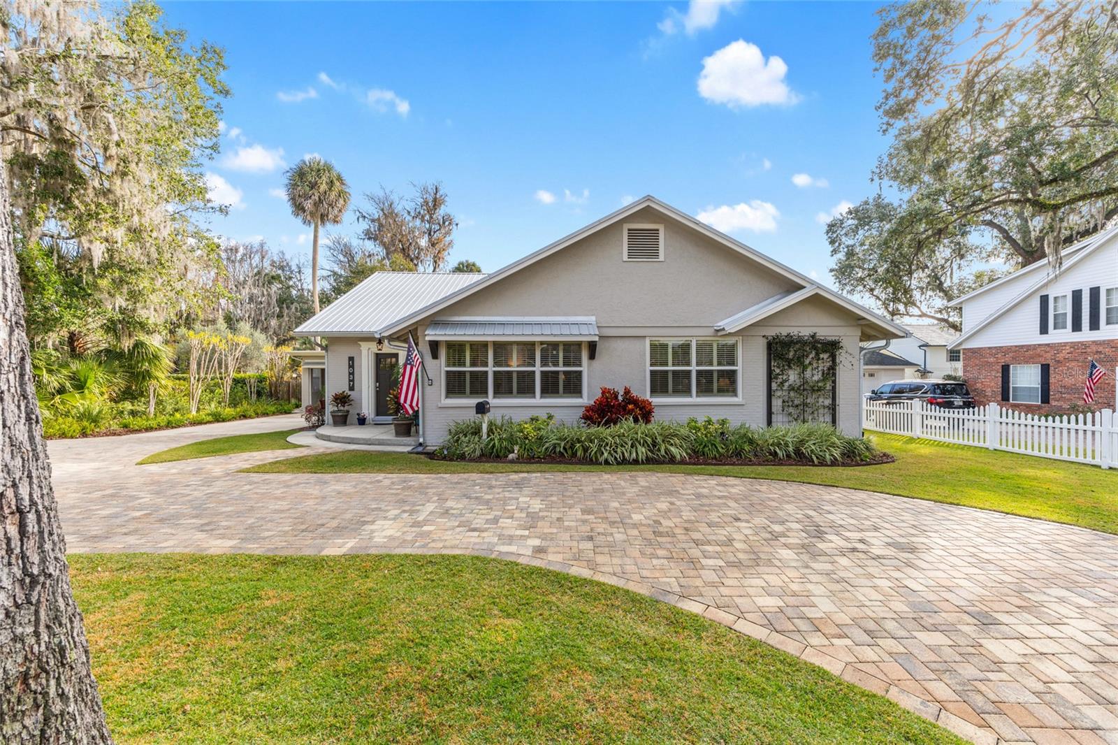 Image 62 of 100 For 1037 9th Avenue