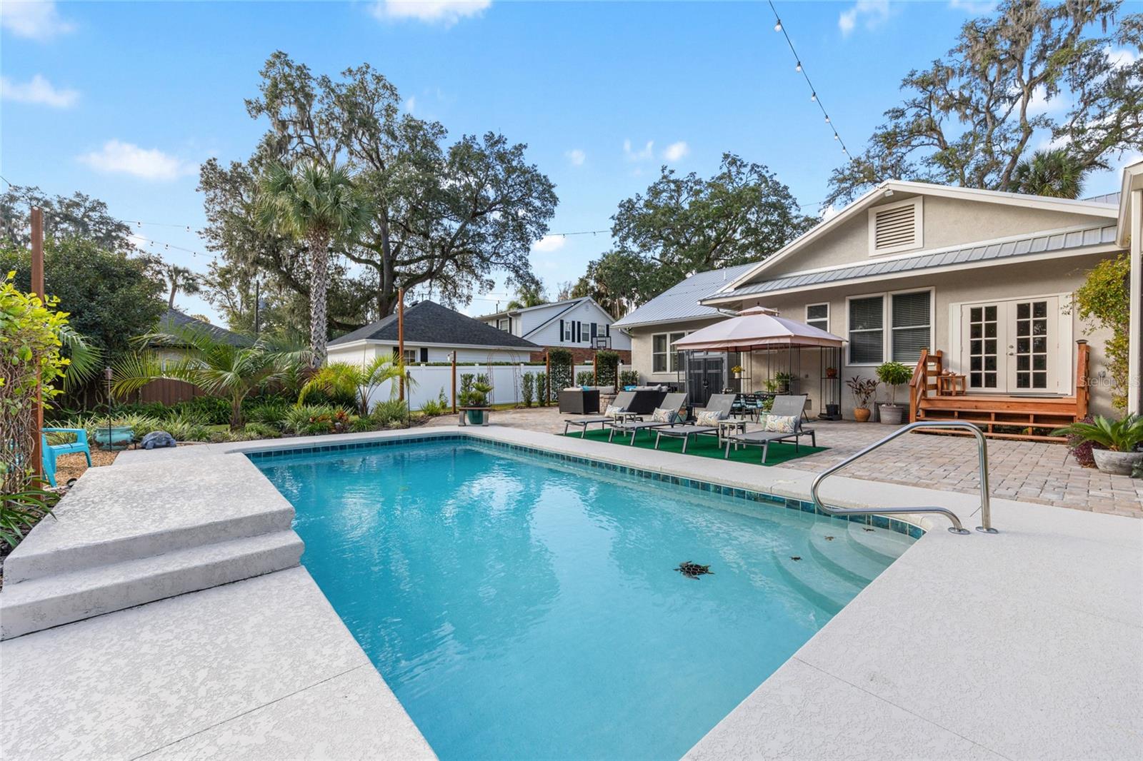 Image 76 of 100 For 1037 9th Avenue