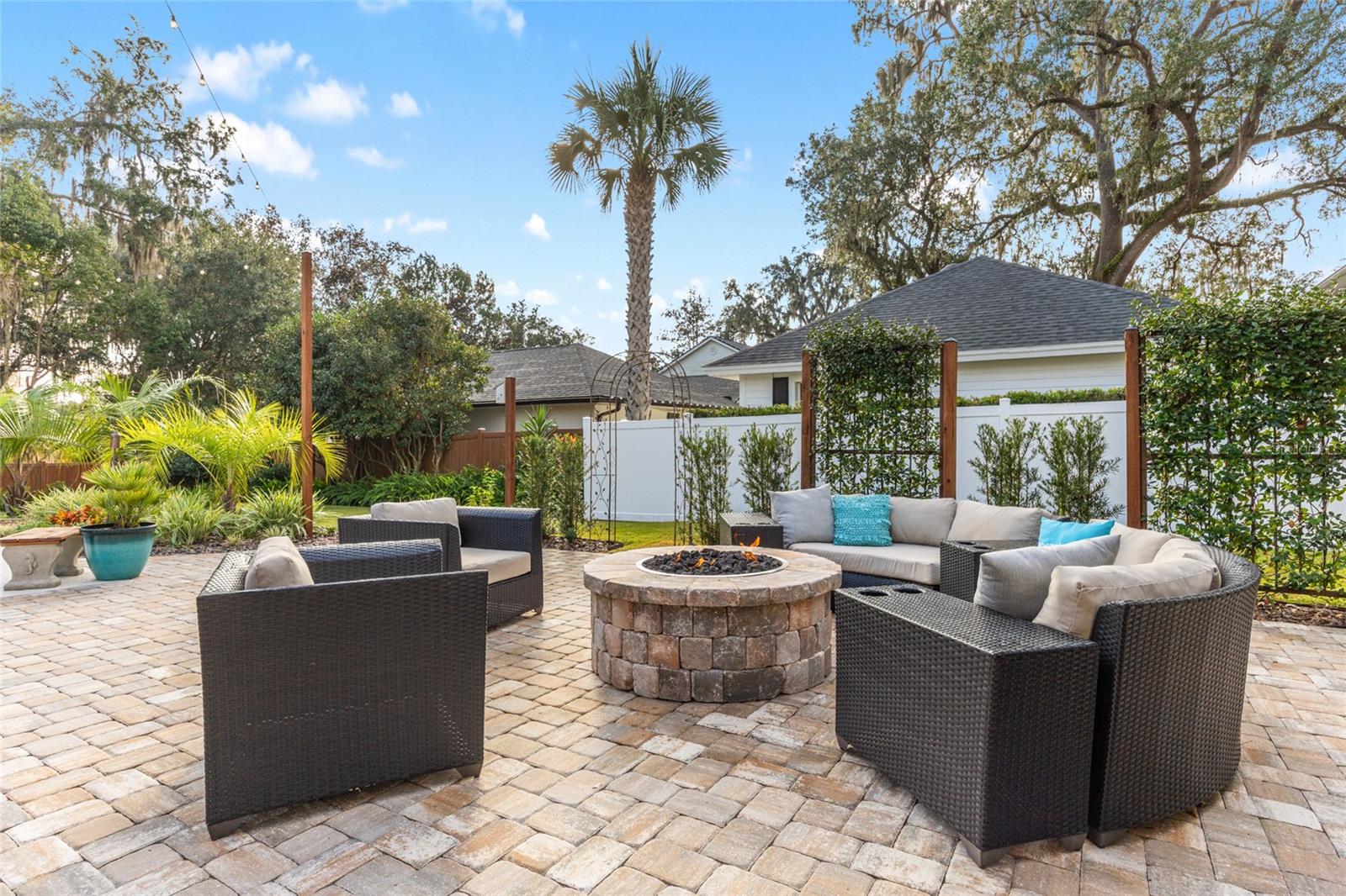 Image 78 of 100 For 1037 9th Avenue