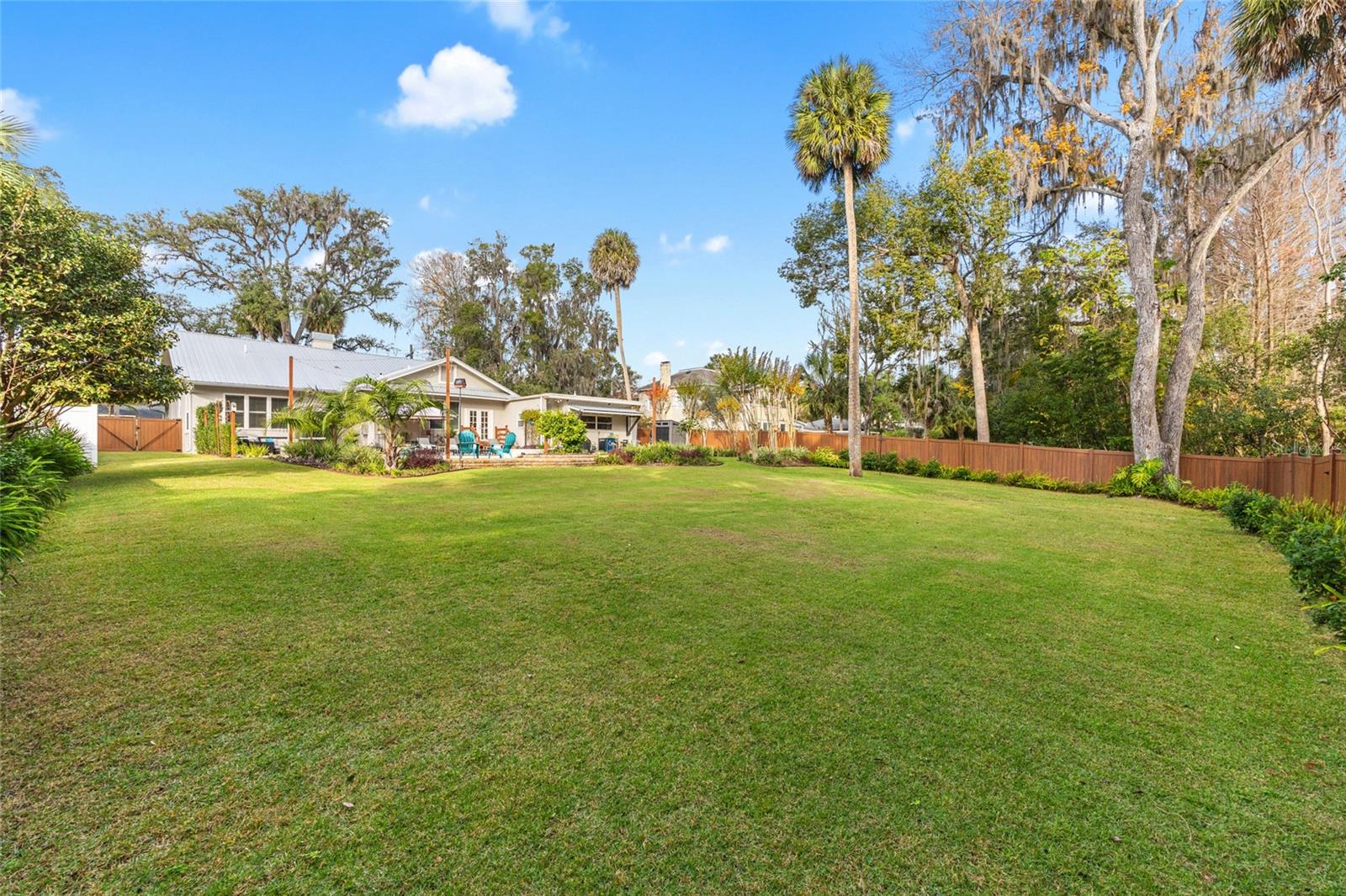 Image 9 of 100 For 1037 9th Avenue