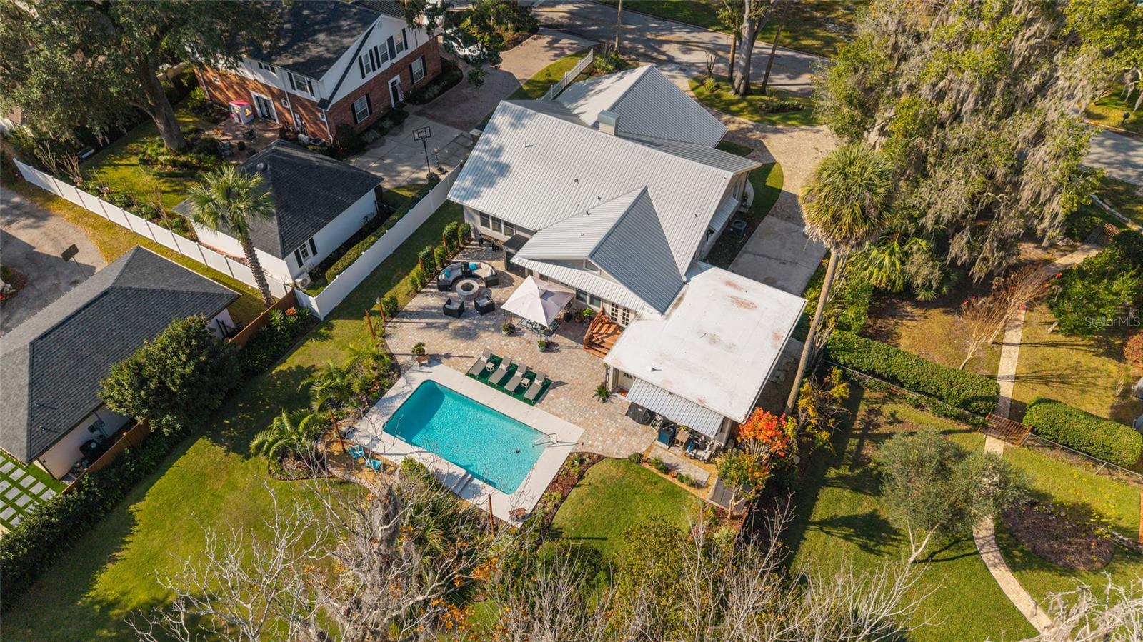 Image 95 of 100 For 1037 9th Avenue