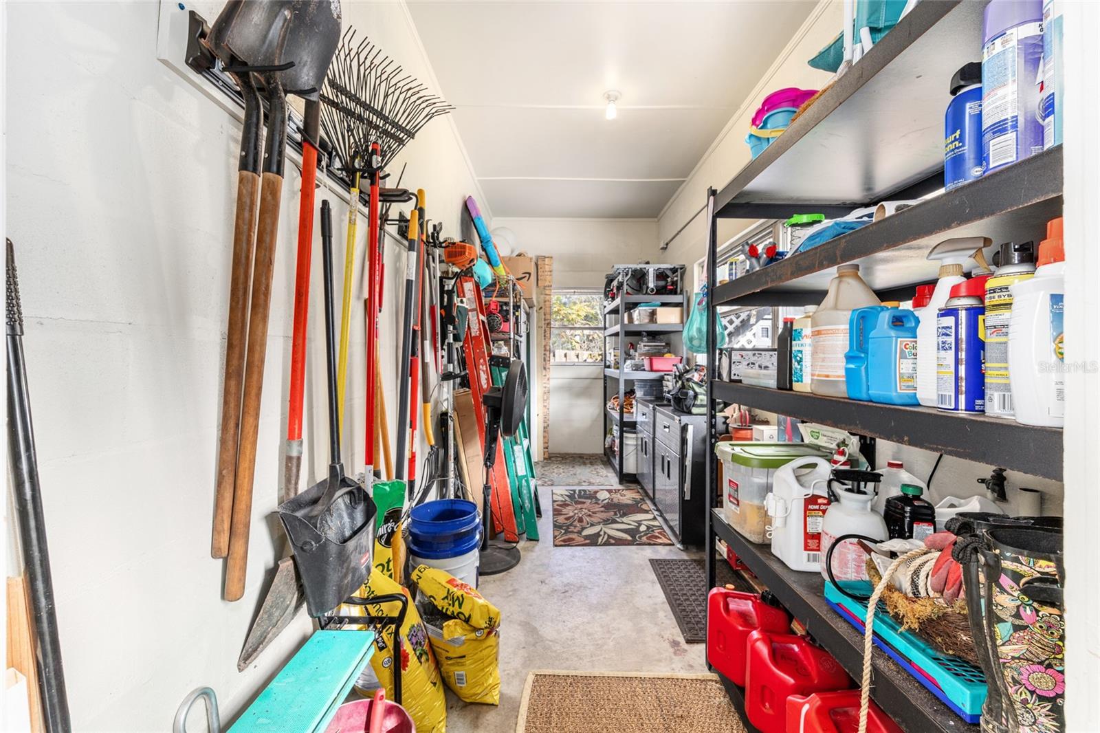 Image 98 of 100 For 1037 9th Avenue