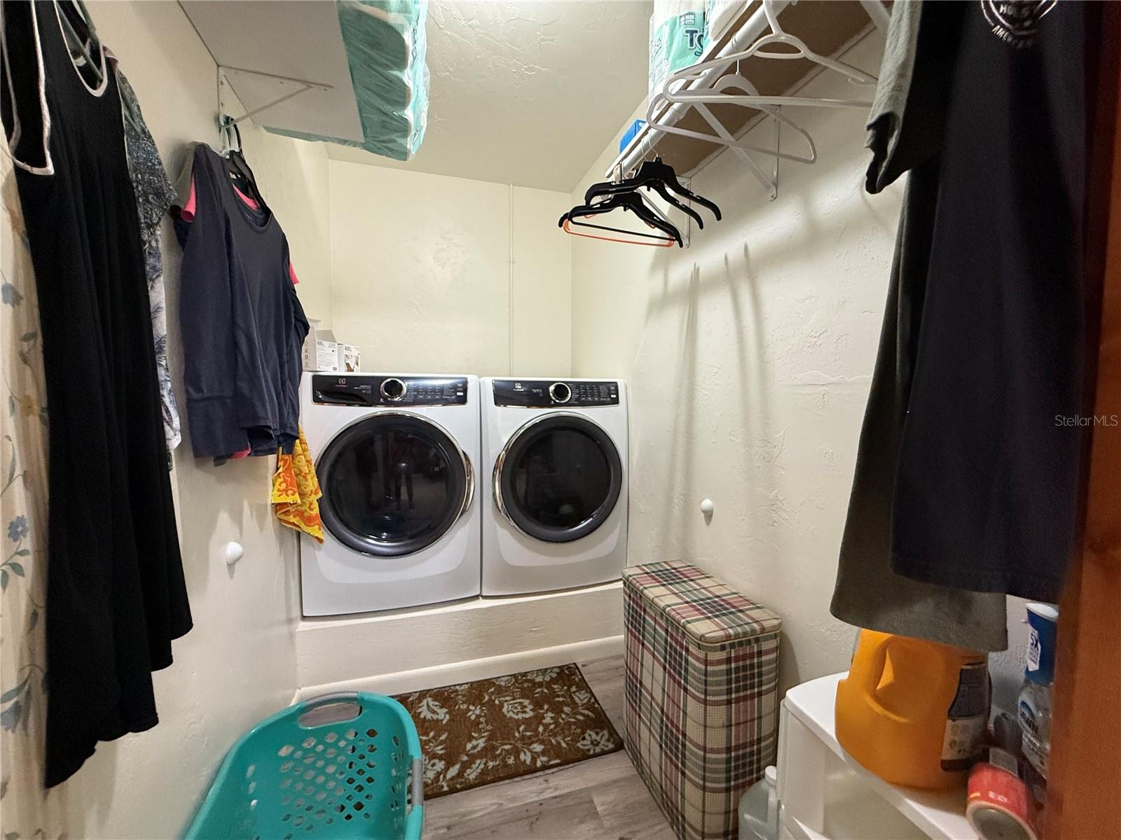 Image 28 of 50 For 20840 88th Place Road