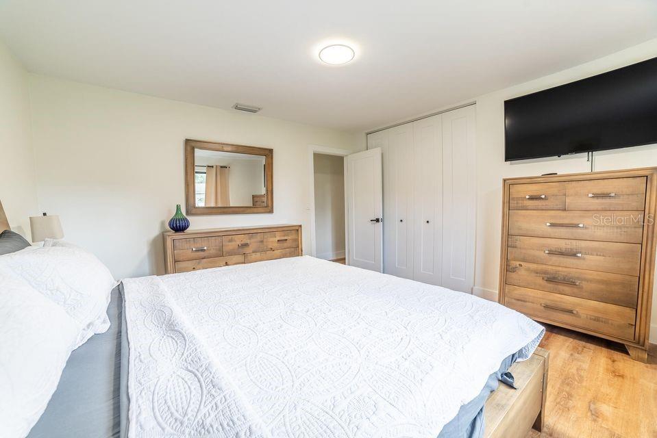 Image 16 of 62 For 809 12th Street