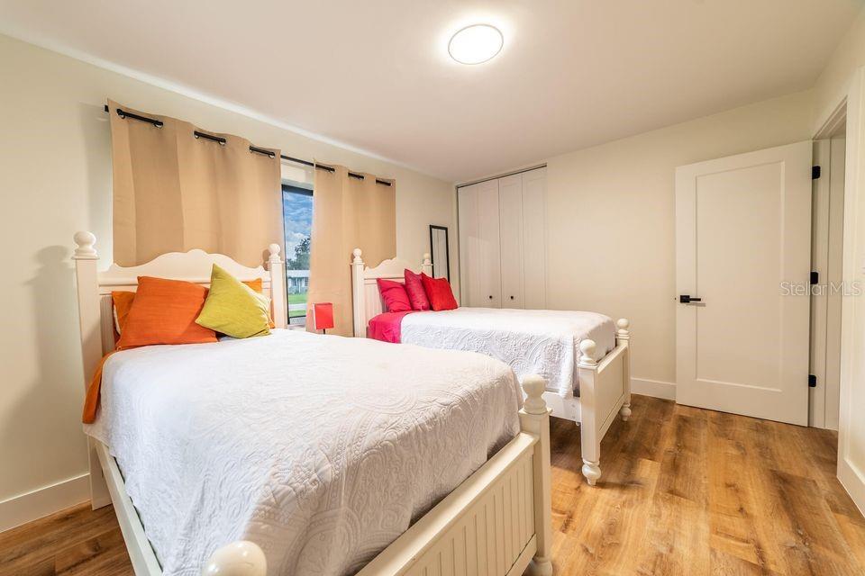 Image 19 of 62 For 809 12th Street