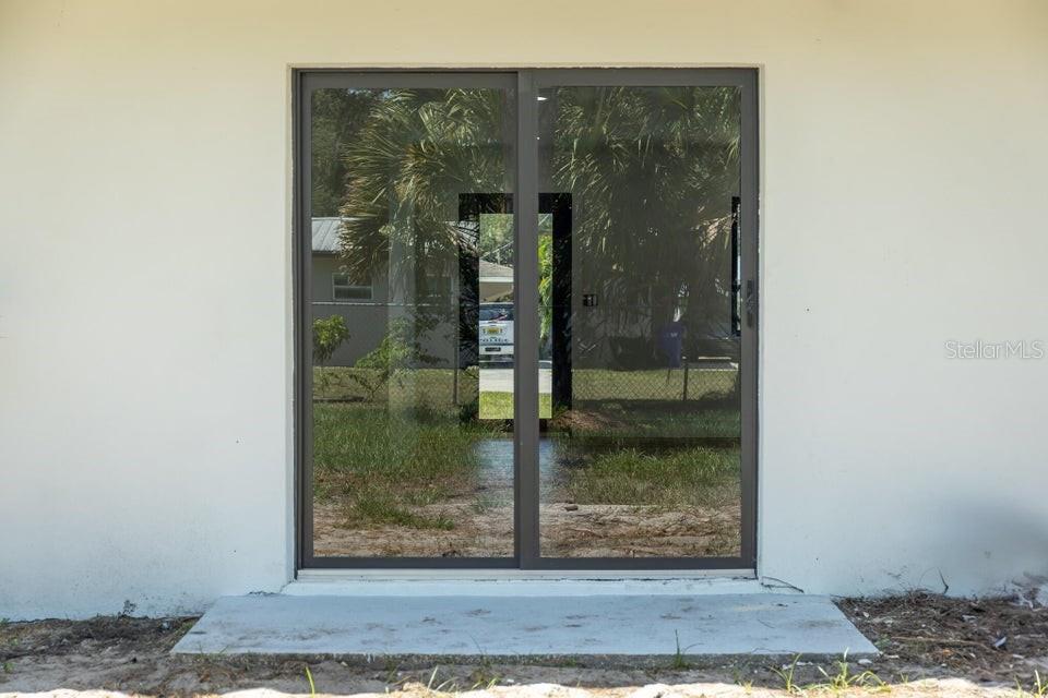 Image 33 of 62 For 809 12th Street