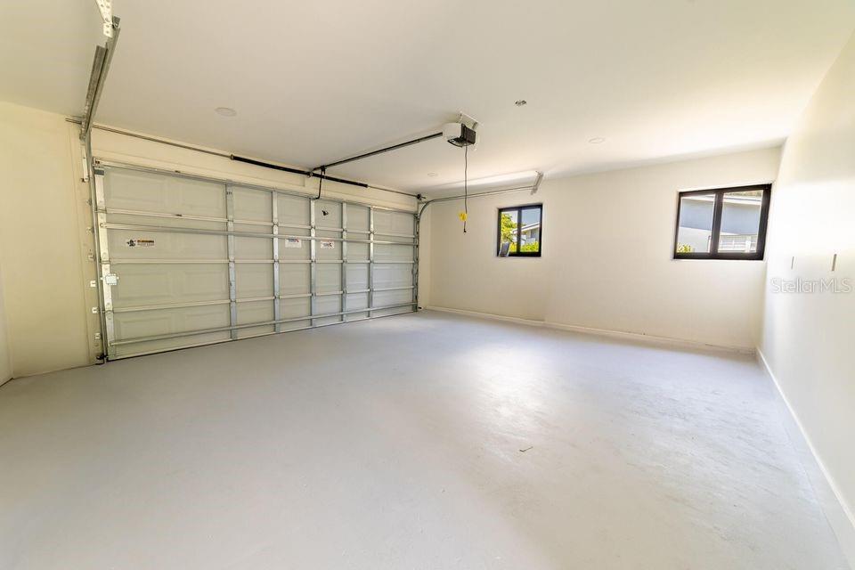 Image 41 of 62 For 809 12th Street