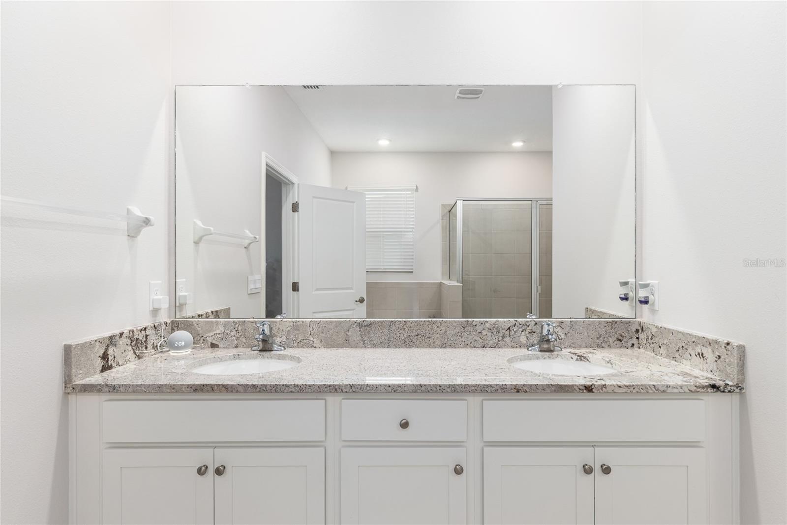 Image 19 of 63 For 6243 89th Street Road