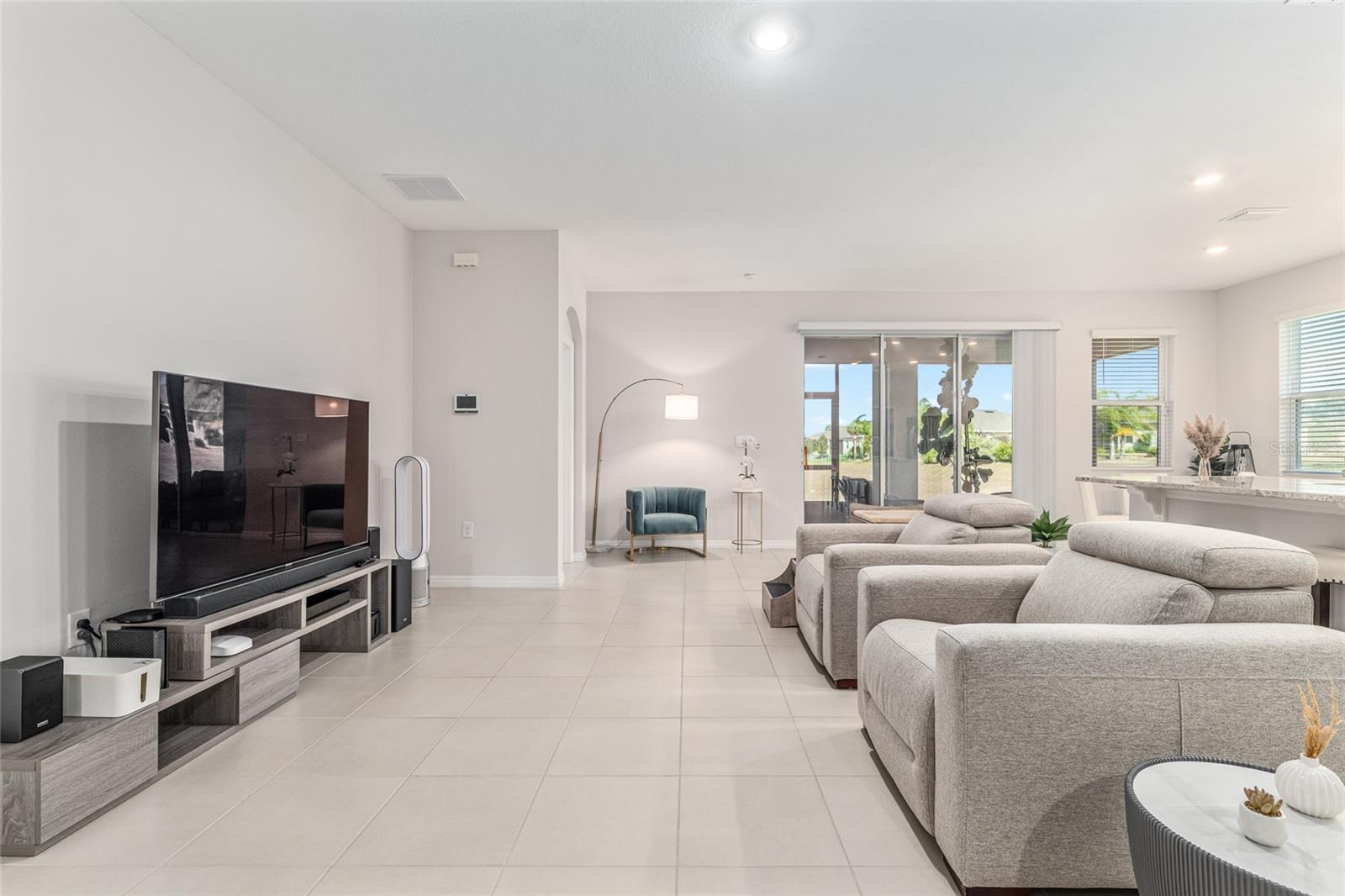 Image 45 of 63 For 6243 89th Street Road