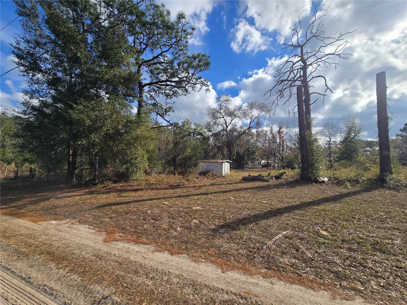 Image 17 of 20 For 4610 Ellen Point